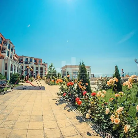 Grand Apartment